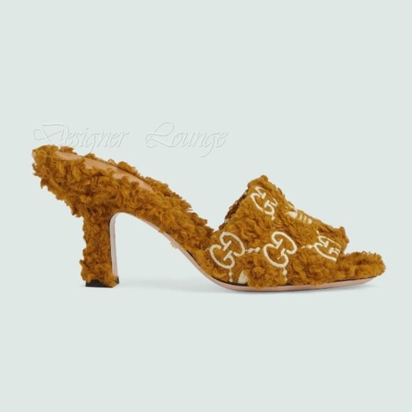 SOLD! NEW GUCCI x ADIDAS GG Trefoil Logo Traveler Faux Fur Heels Pumps EU 38 - Picture 2 of 8